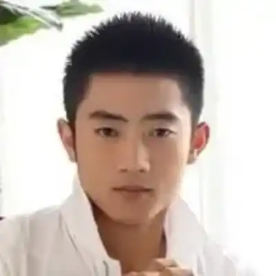 曾雅彤